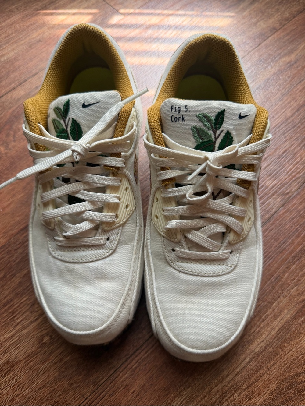 Nike Men’s Cream Canvas Sneakers with Green Leaf Embroidery and Mustard Lining